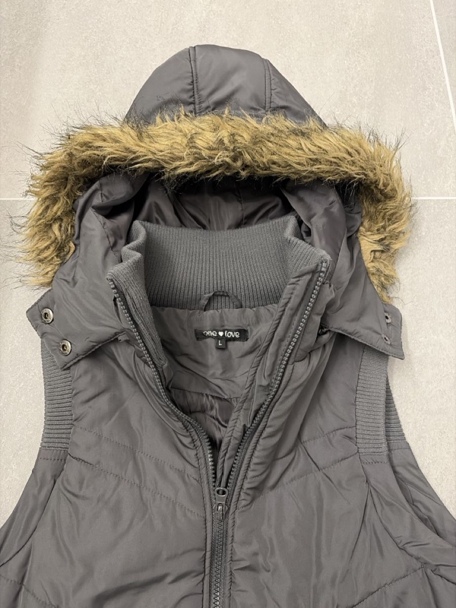 Gilet & Giacche senza maniche: Gilet – Usato da Fraubrunnen venduto da amm_7kp6 1