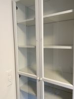 Ikea Billy mit Vitrinentüren
