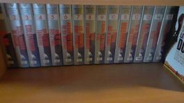 Vintage - collection des 16 premiers James Bond en VHS