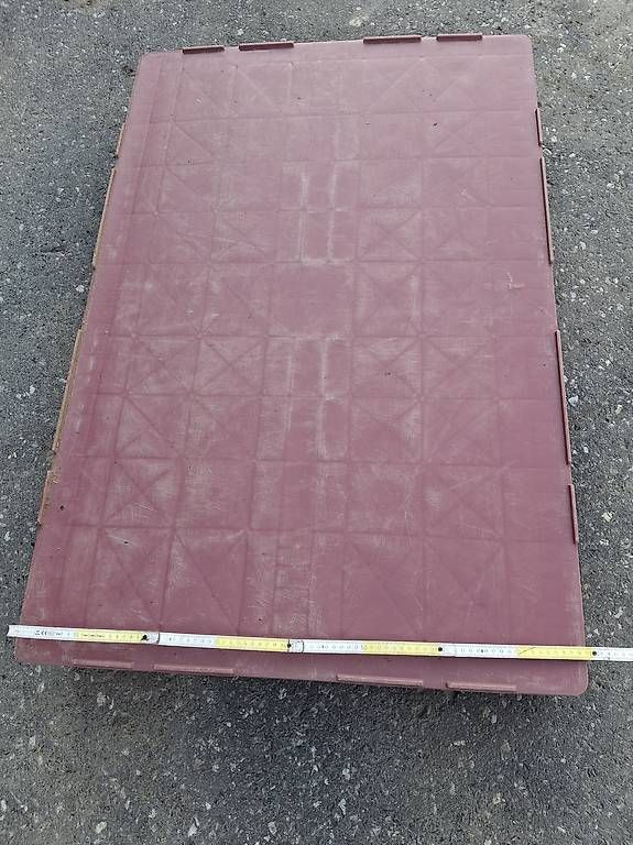 Pallets: Kunstoffpalette – Usato da Siebnen venduto da Grosswis50 1