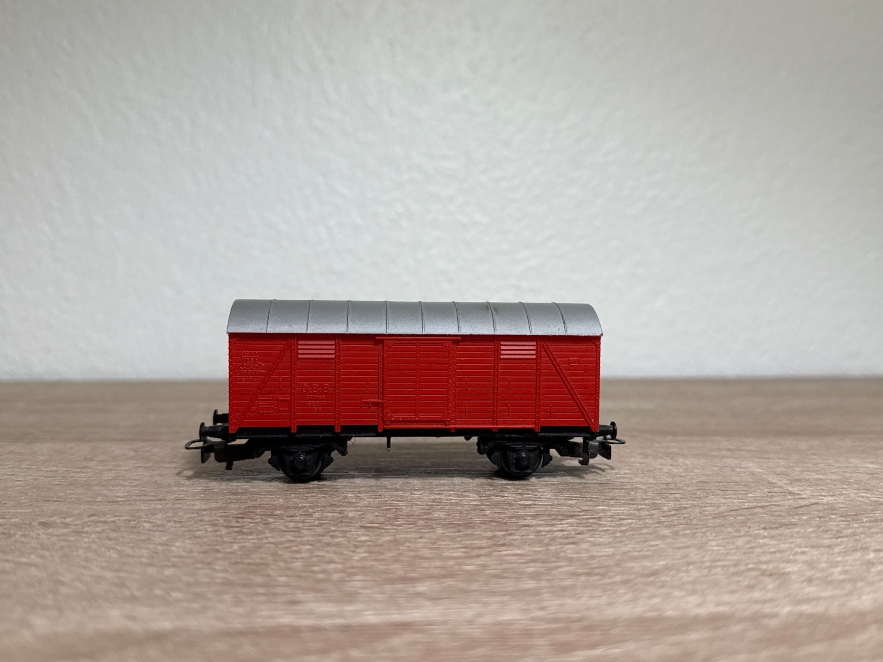Kleinbahn Modellini di ferrovie: Kleinbahn Güterwagen ÖBB H0 (41) – Usato da St-Aubin-Sauges venduto da Lo_Go 1