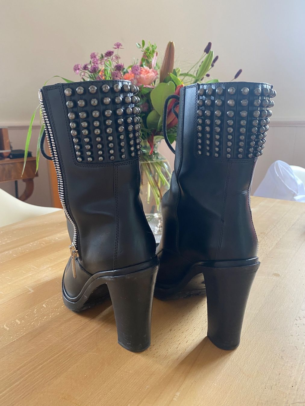 Sergio Rossi Scarpe da donna: Sergio Rossi, 39.5, Rocker chic mit Perlen – Usato da St Gallen venduto da mayerka 5