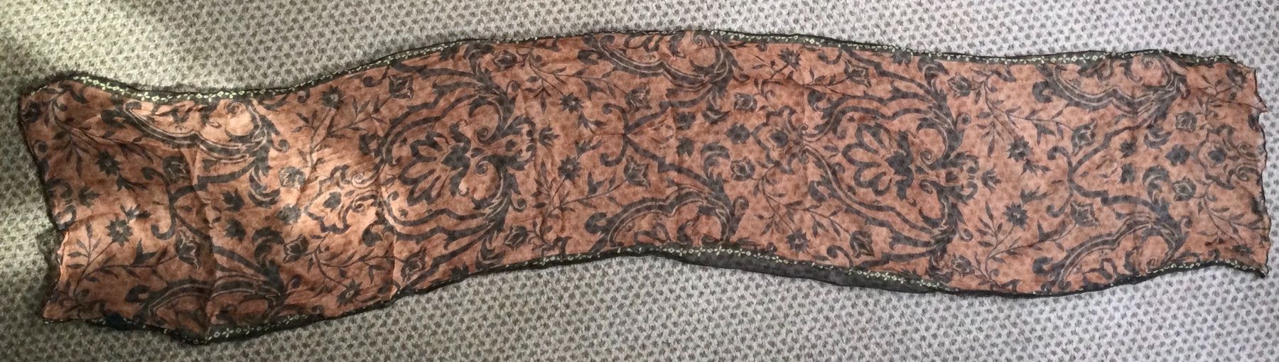 Foulard & Sciarpe: 10 Foulards, Polyester und Seide Schnäppchenpreis – Usato da Ulisbach venduto da sasha6 3