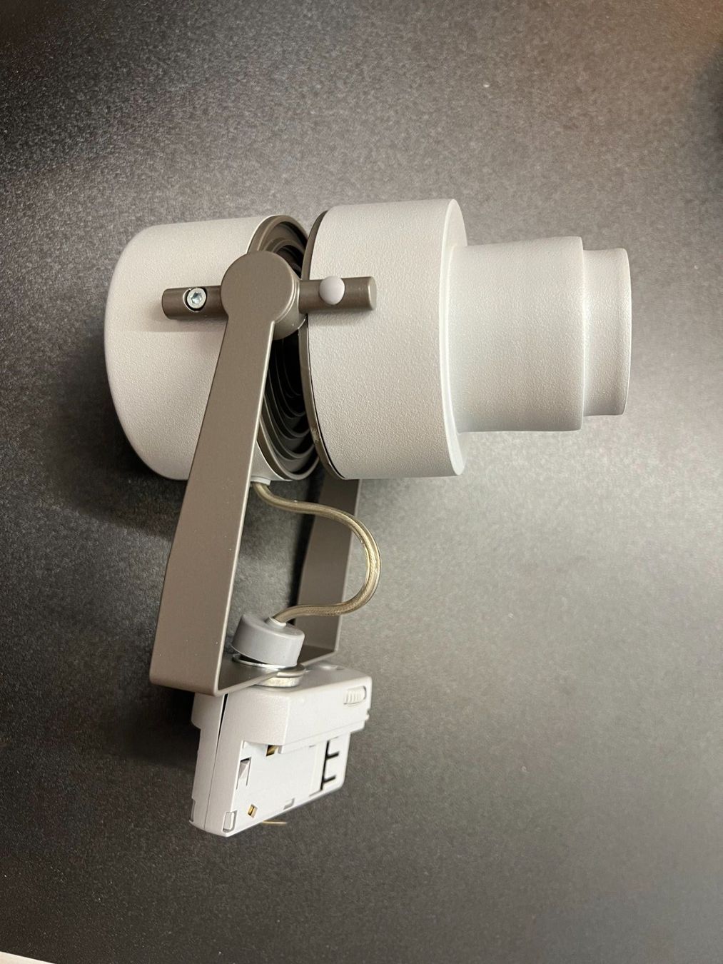 Lampade: TARGETTI FOHO PRO – Nuovo e nell'imballaggio originale da Mägenwil venduto da BackInWhite 1