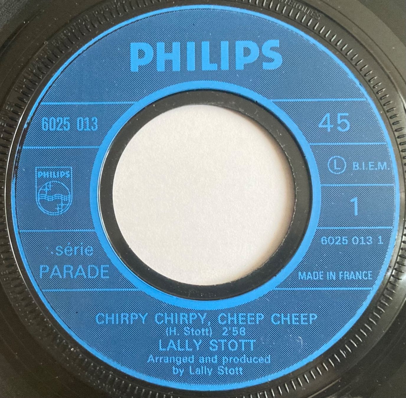 Schallplatten: LALLY STOTT - CHIRPY CHIRPY, CHEEP CHEEP – Gebraucht aus Poliez-Pittet von Newtown-Records 2