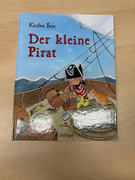 Libri: Diverse Piratenbücher – Usato da Untervaz venduto da Calimera1997 1
