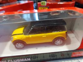 Mini Clubman 1:43 (mit Box) Rastar   > (A1)