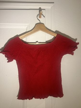 Subdued top rouge, taille S❤️
