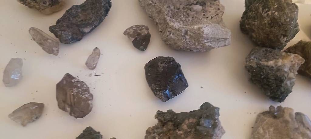 Minerali & Pietre curative: Mineraliensammlung (22 Stück) – Usato da Bern venduto da sv-trade 3