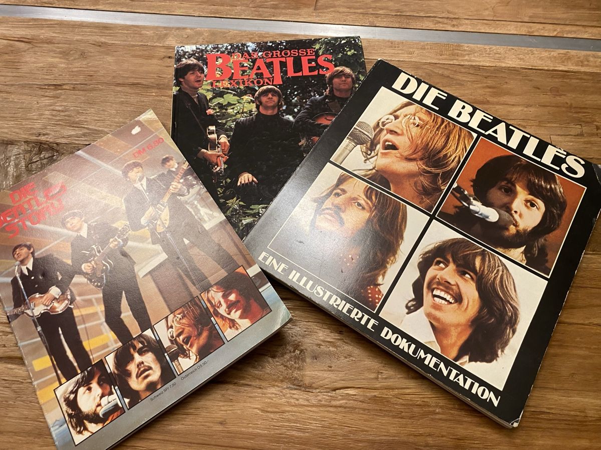 Libri: Beatles Fan-Bundle Bücher Spiegel – Usato da Zürich venduto da Palmstree1