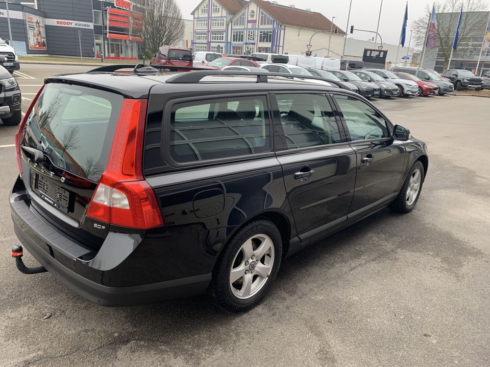 Rarität gepflegter Volvo V 70 mit neuer LPG Gasanlage