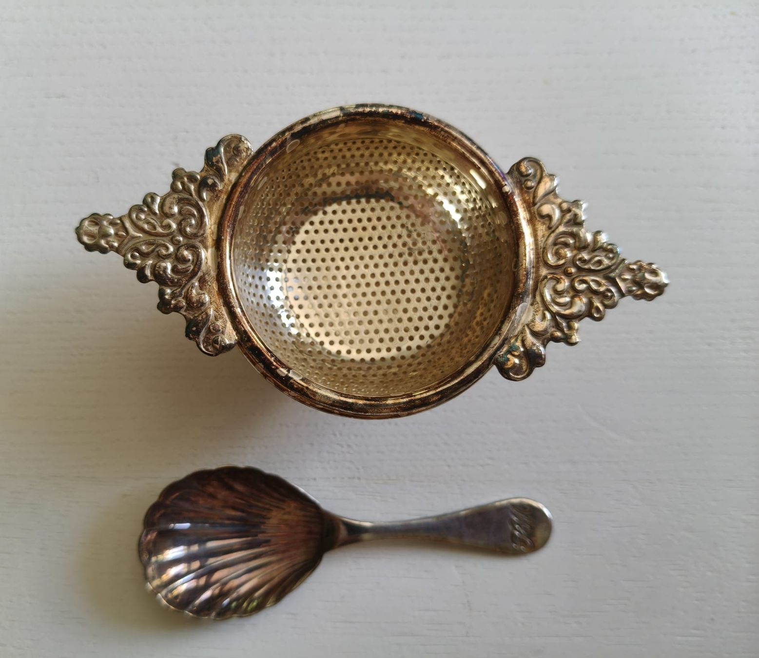 Küchengeräte: Teesieb Fortnum & Mason Silber – Gebraucht aus Winterthur von Arkadii 1