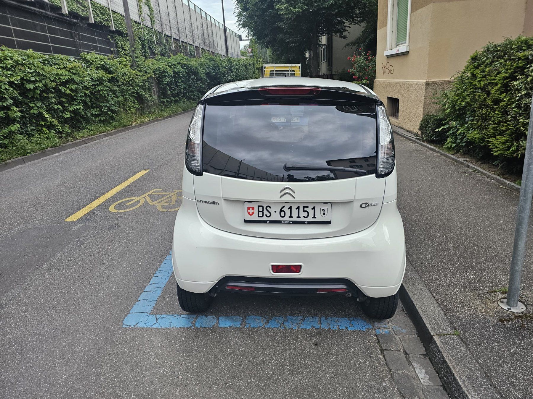 Citroën Automobili: Citroën C-Zero Seduction – Usato da Basel venduto da bul_k7jv 6