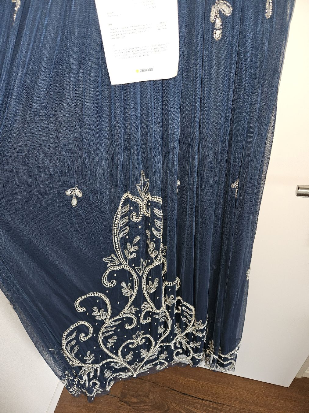 Kleider: neues elegantes Paillettenkleid S – Neu (gemäss Beschreibung) aus Rapperswil BE von TrojaM 3