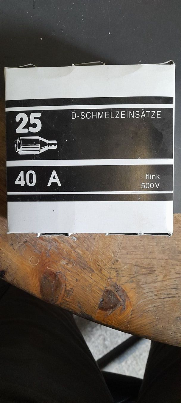 Alimentazione elettrica: Restposten Sicherungen 40 A – Nuovo e nell'imballaggio originale da Stetten AG venduto da K.B-Wa-Maschinencent