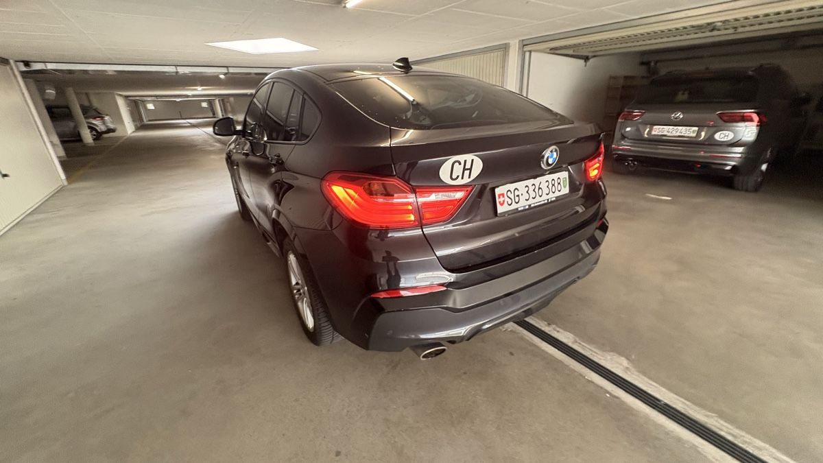 BMW Automobili: BMW X4 xDrive20 Diesel – Usato da Au SG venduto da ngashi 1