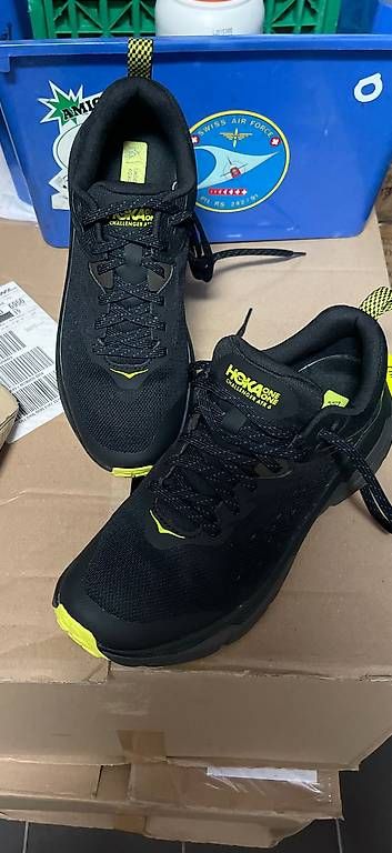 Hoka One One Scarpe da uomo: Hoka 41 1/3 nuove – Nuovo e nell'imballaggio originale da cadenazzo venduto da Duff10