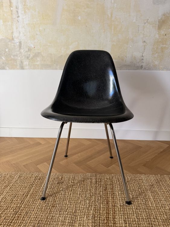 Sublime chaise Eames/Herman Miller fiberglass (Gebraucht) in La Tour de ...