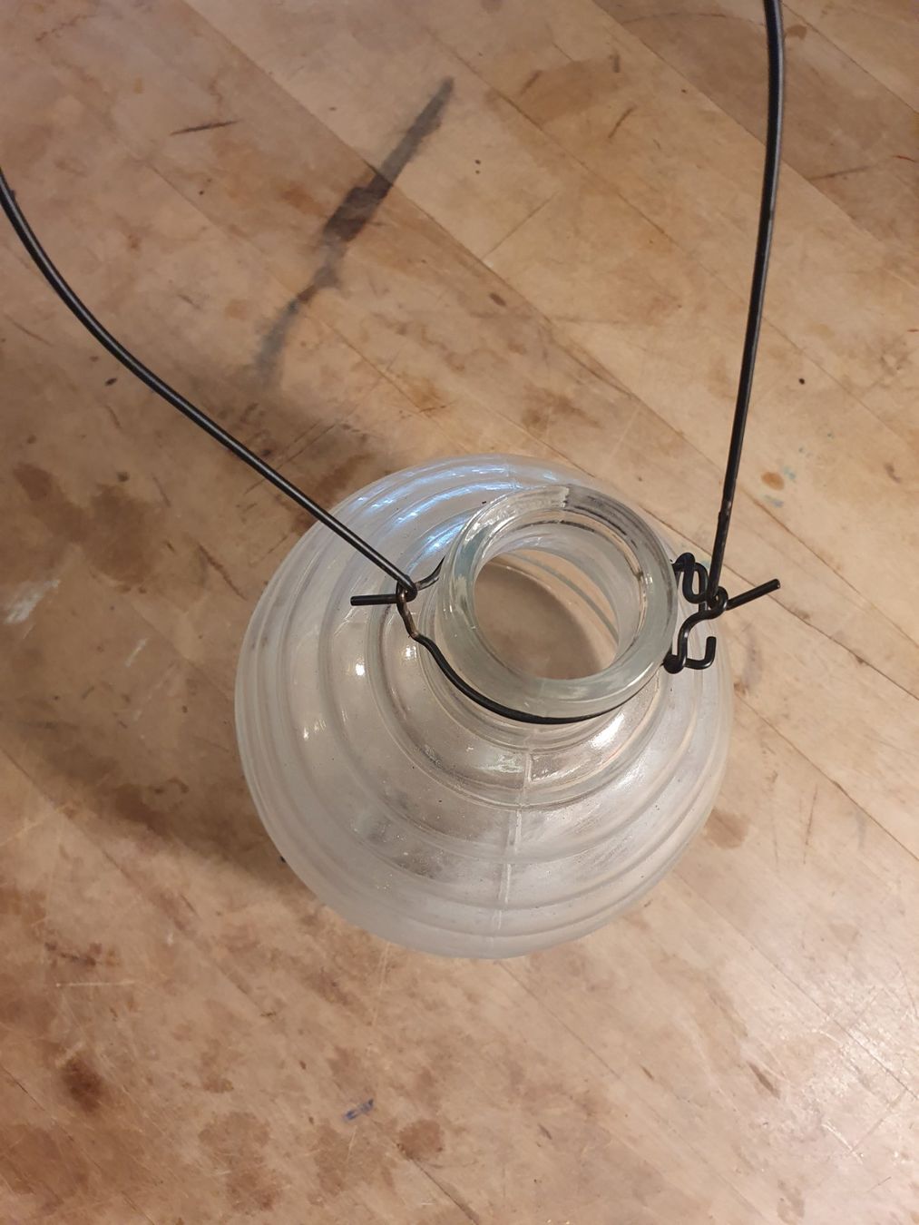 Lanterne: Windlicht Glas mit Aufhängedraht ca 20 cm – Usato da Zürich venduto da loosebone 1