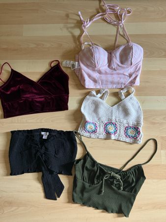 5 Damen Tops verschiedene Farben und Groessen guter Zustand