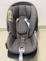 Cybex Cloud Z i-Size Car Seat + ISOFIX Base