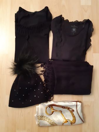 MARKENKLEIDERPAKET GR. 42-44 L 5stk.