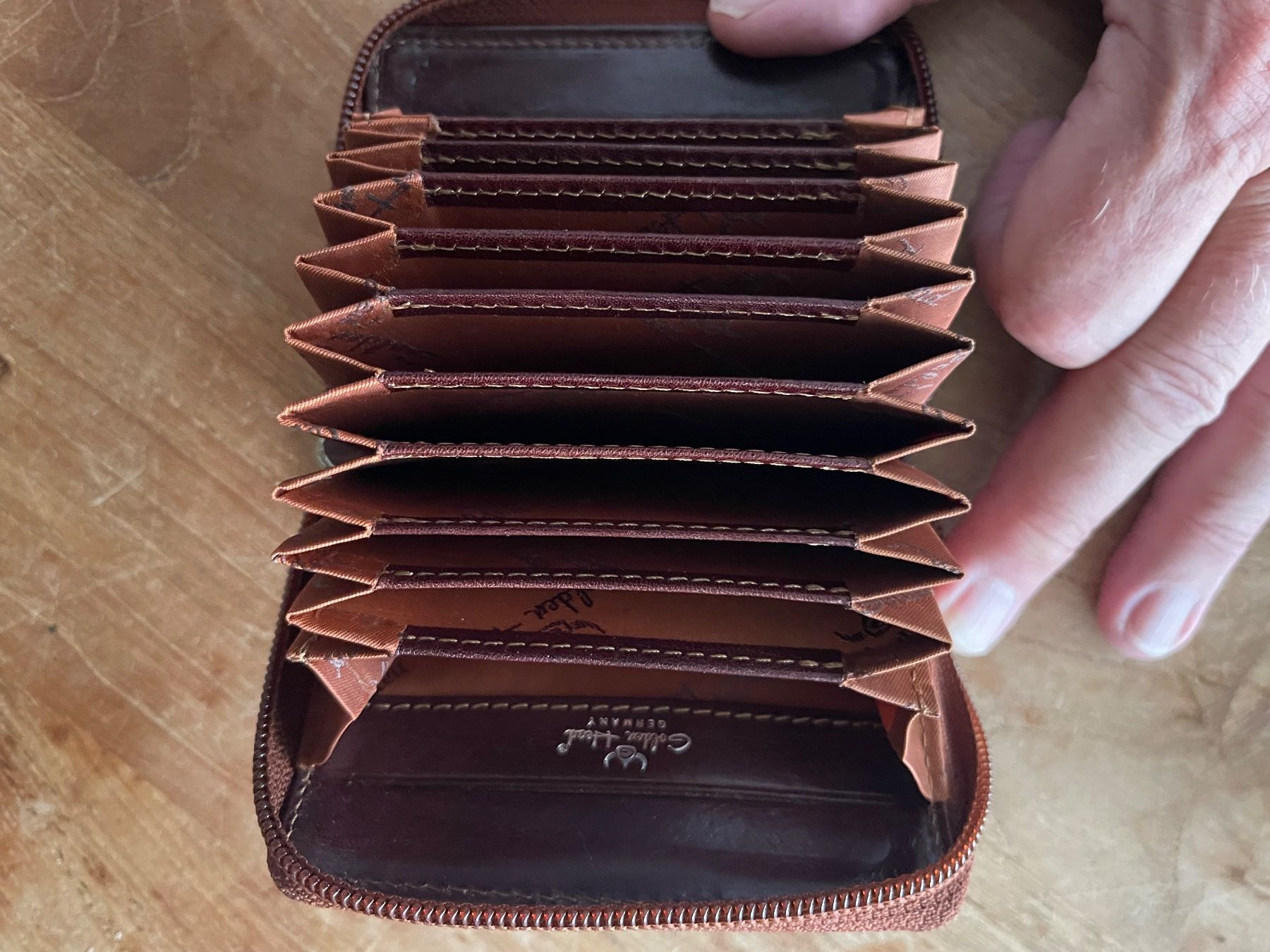 Altro in  Abbigliamento & Accessori: Golden Head Kartenetui Leder – Nuovo (secondo la descrizione) da Zürich venduto da siepi01 2