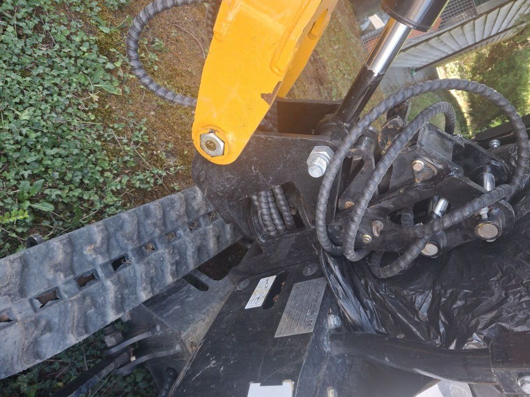 Bagger: Kleinbagger T10 mit Kubota Motor – Gebraucht aus Oberbuchsiten von Cbk46 3