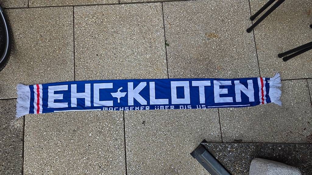 Foulards, Tücher & Schals: EHC Kloten Fan-Schal – Gebraucht aus Stadel von Robinnadja