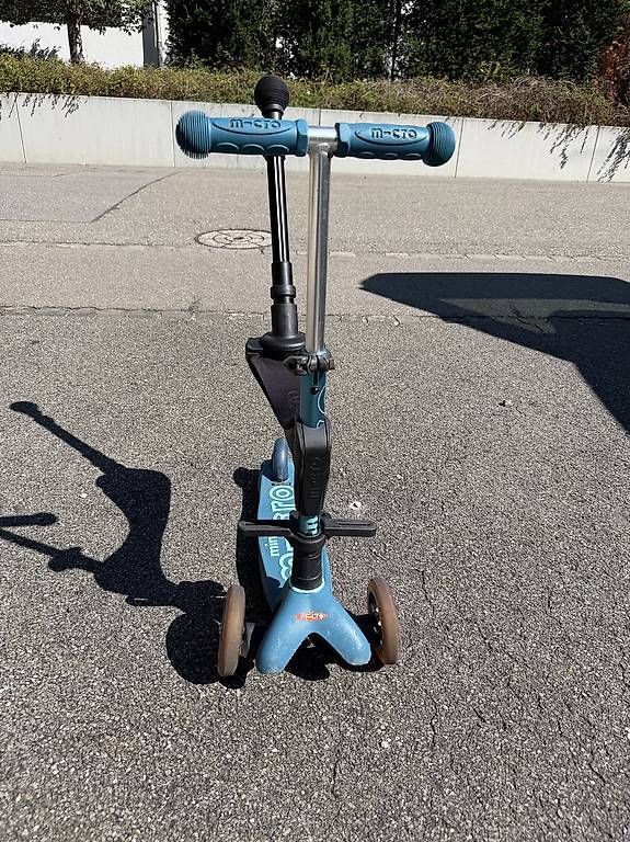 Micro Kickboard: Micro Mini Scooter mit Push Set – Usato da Wohlen AG venduto da Fleuritta 1