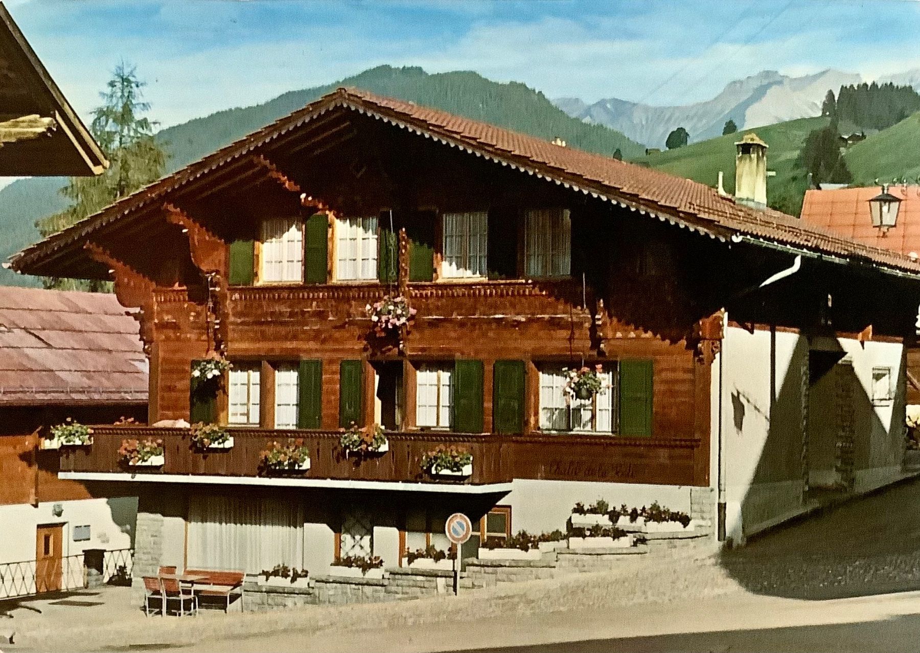 Cartoline postali: 1976 - Chalet de la Poste Rougemont – Usato da Root venduto da ENGLAND-TREASURES 1