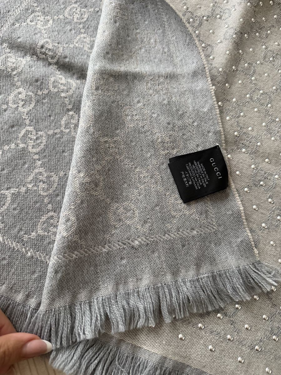 Gucci Foulards & écharpes: Gucci Schal – D'occasion à Birmensdorf ZH par lakii338 1
