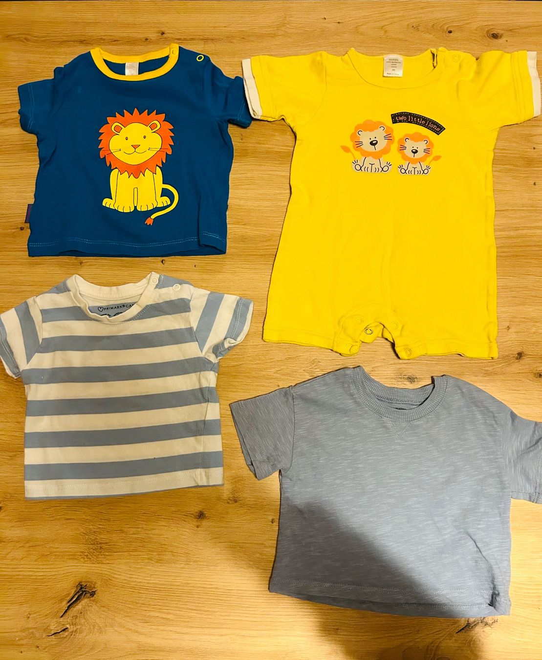 Lotti & Set di vestiti: Grand lot habits bébé garçon – Nuovo (secondo la descrizione) da Orges venduto da vez_c6q7