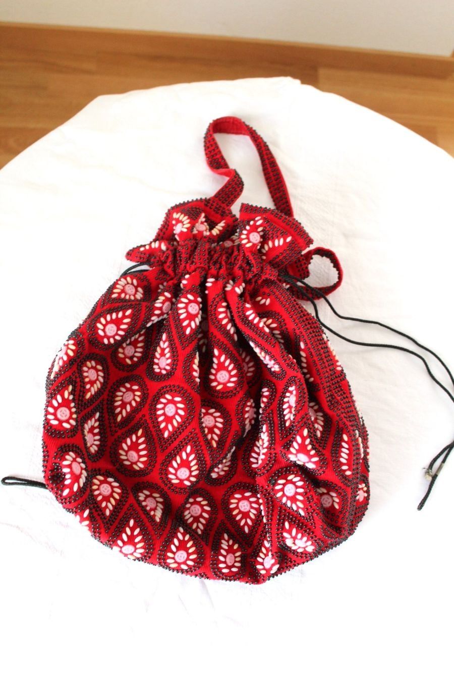 Borse da donna: Schöne Vintage Tasche – Usato da Locarno venduto da madame-tus-sauds 4