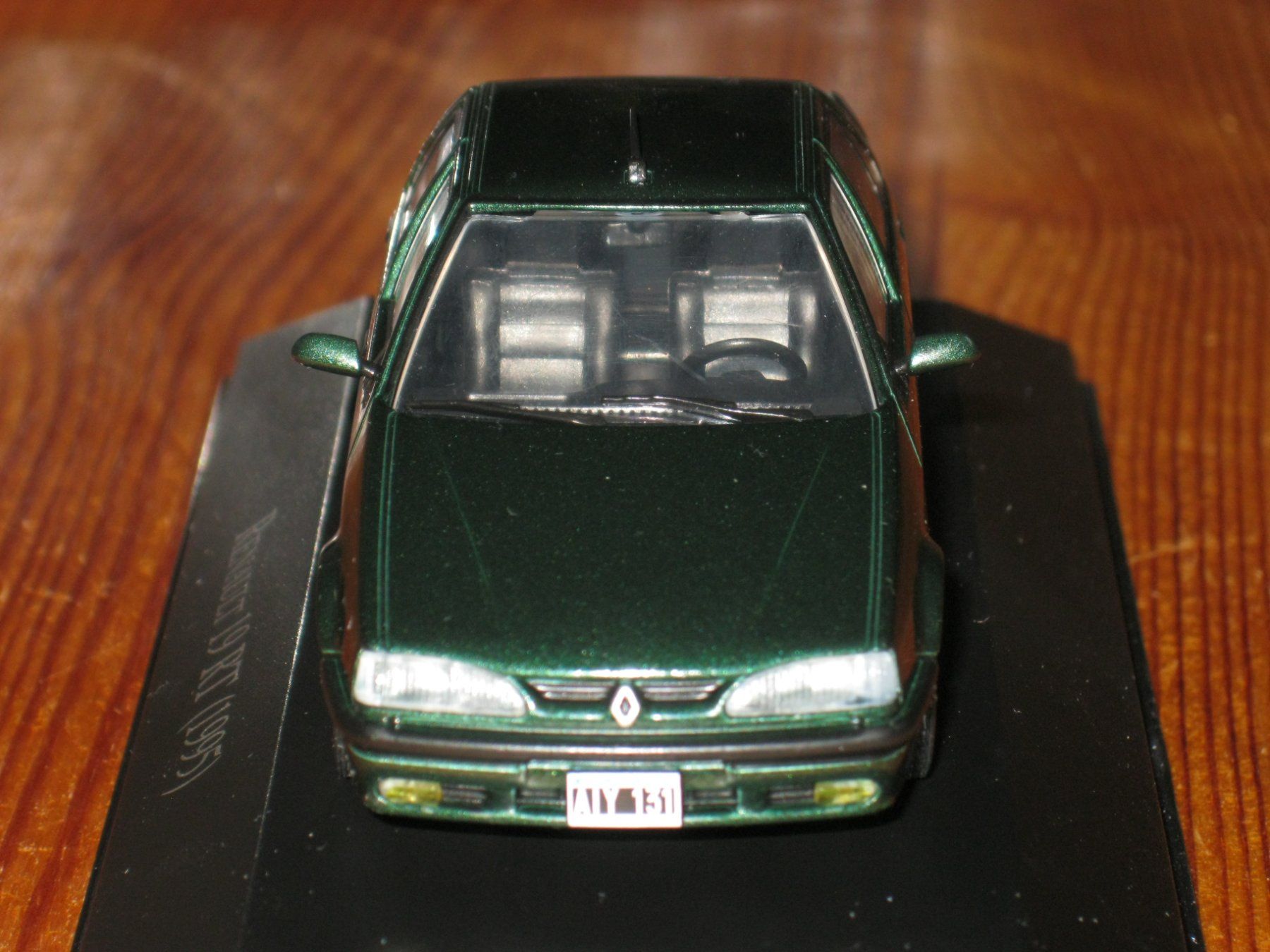 Renault Modellautos: Renault 19 RT 1995 1:43 Modellauto OVP – Gebraucht aus Utzenstorf von jue_5d6l 4