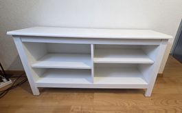 Meuble TV Ikea bas blanc avec étagères