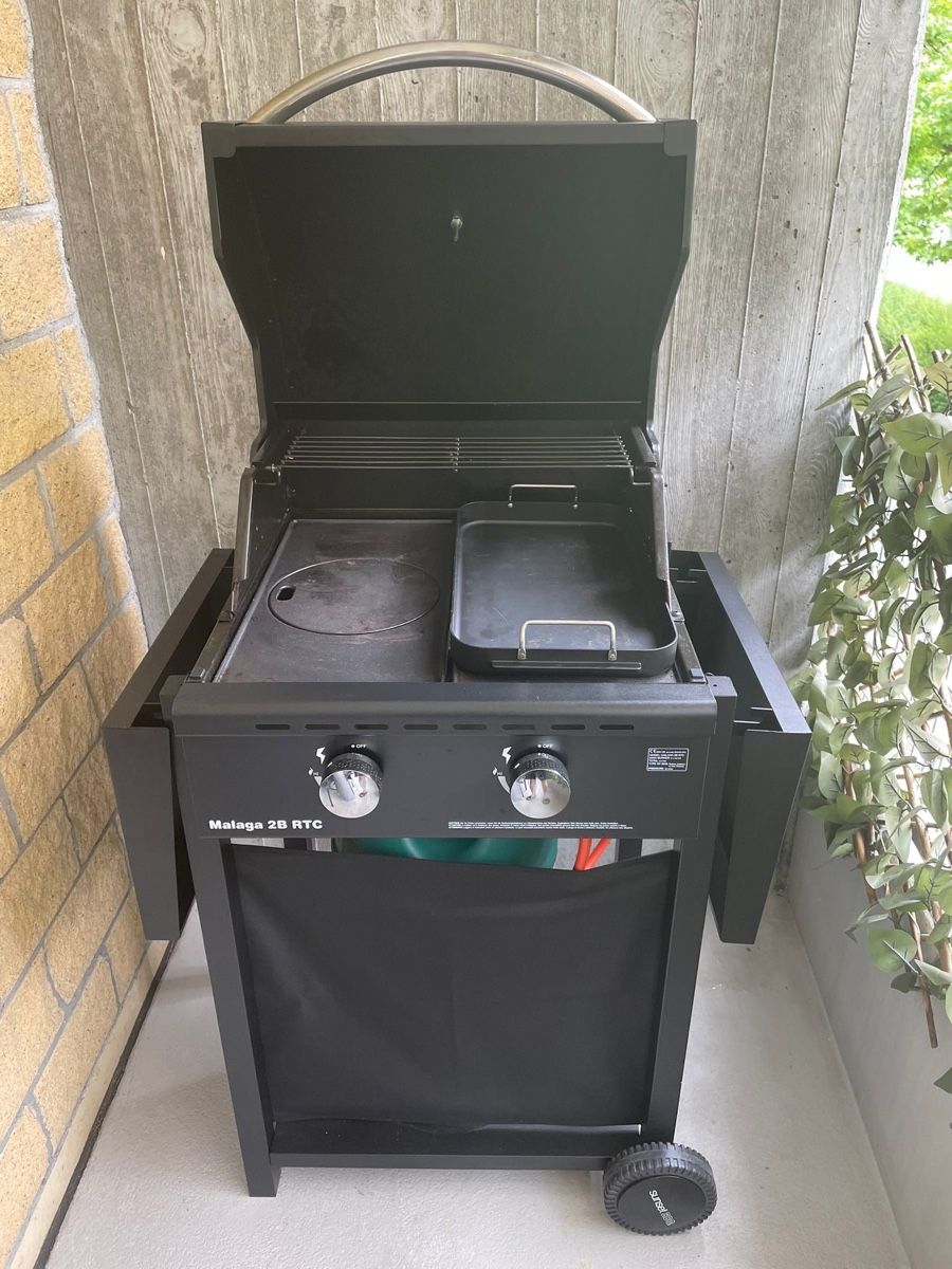 Grills: Grill Malaga 2B RTC – Neu (gemäss Beschreibung) aus Bäch SZ von edo_9m62 2