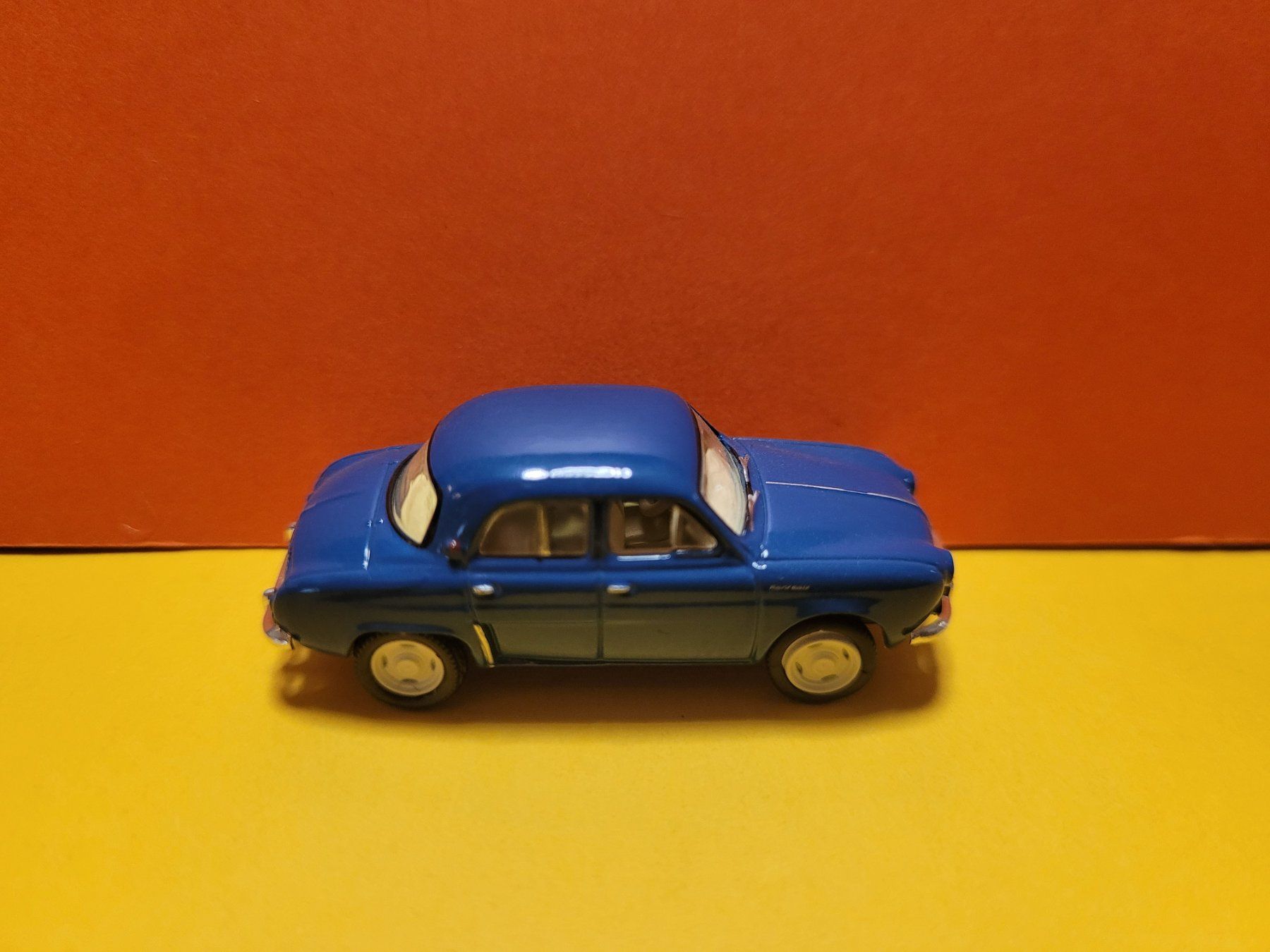 Renault Modellini d'auto: Renault Dauphine 1956 - 1:87 Norev – Nuovo e nell'imballaggio originale da Domdidier venduto da Bimbo57 3