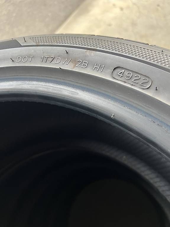 Pneumatici & Ruote complete: 255/40/20 Hankook Sommerreifen  – Usato da Frasnacht venduto da nobloff 6