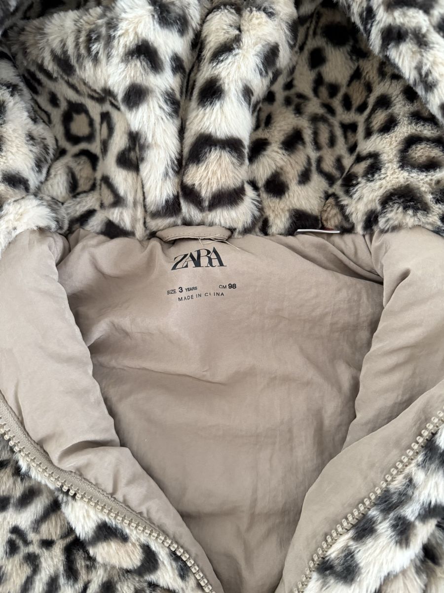Zara Giacche & Cappotti: Mädchen Teddy Jacke 104 – Usato da Flawil venduto da SMG13 1