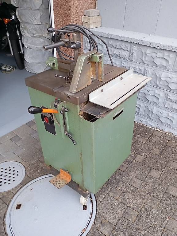 Tutte le macchine: Eckert Alu Tischfräsmaschine – Usato da Erlinsbach SO venduto da ivo_525 1