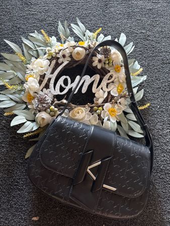 Karl Lagerfeld BAG mit Kranz