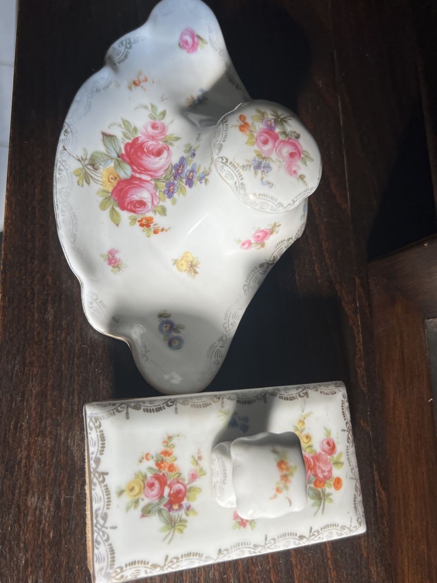Toutes les décorations: Tintenfach, Stempfel mit Blumenmuster Dekor – D'occasion à Niederglatt ZH par AnFleischmann 1