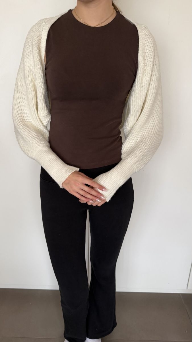 Shein Gilet & Giacche senza maniche: Shein Jaquette laine – Usato da Bottens venduto da lal_plz7