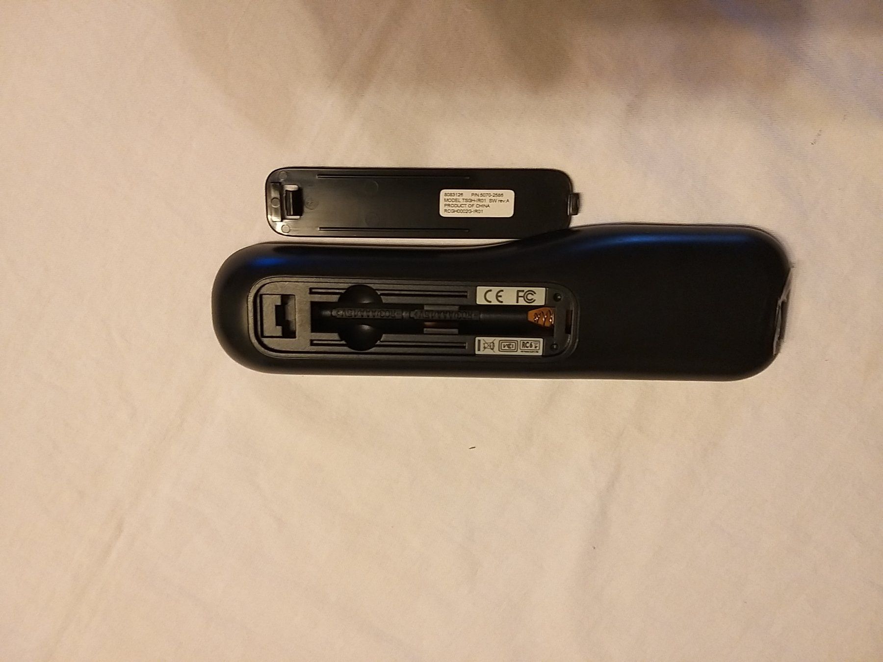 Telecomandi: Télécommande HP multimédia avec clavier QWERTY (289) – Usato da la Chaux-de-Fonds venduto da Lampe 2