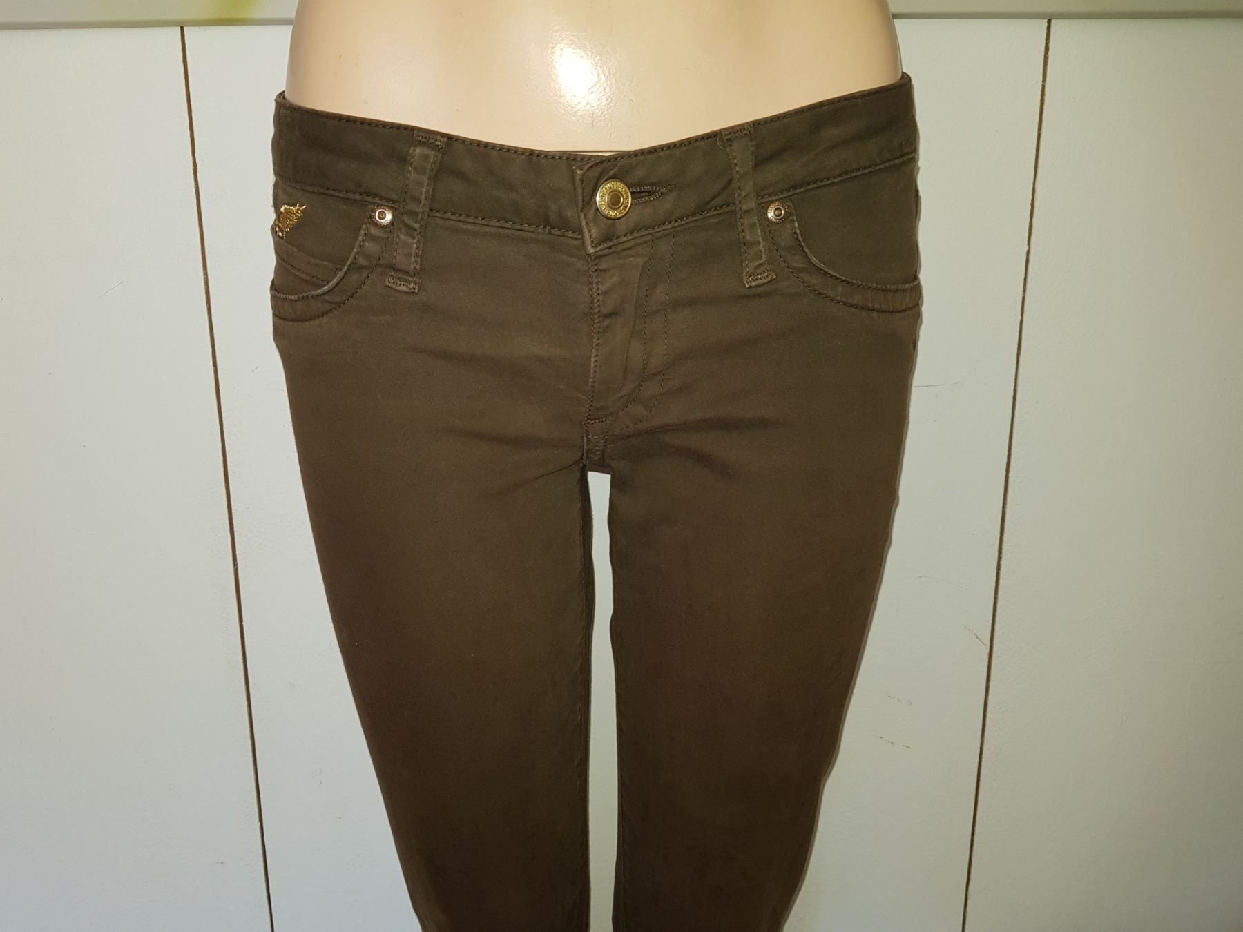 Jeans: ROBIN'S JEAN Jeans taille / Grosse 28 – D'occasion à Cossonay-ville par Super-Price-Quality 2