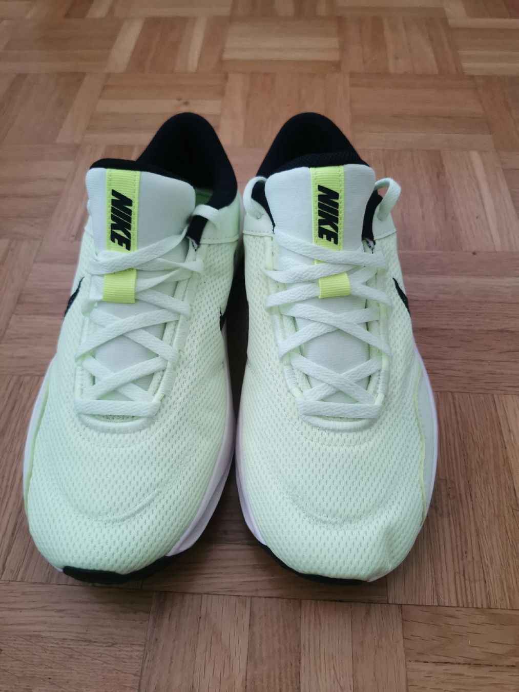 Nike Scarpe da uomo: Nike neue 41 – Nuovo (secondo la descrizione) da Bern venduto da ged_ffx9 2