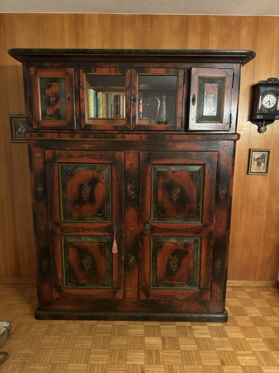 Credenze: Antiker Schrank Buffet – Usato da Walliswil b.Wangen venduto da CharlotteGarde 2