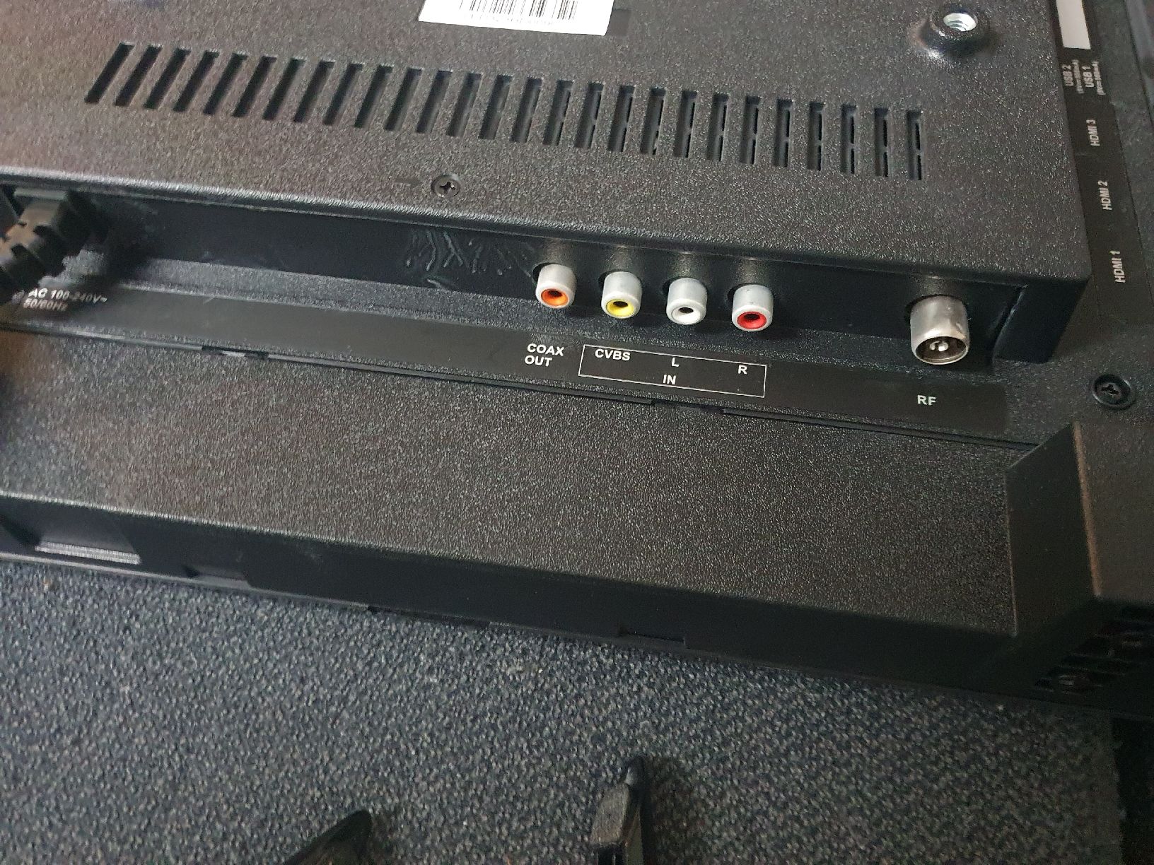 Roadstar Televisori: Tv Roadstar 32 Zoll – Nuovo (secondo la descrizione) da Muttenz venduto da Ela_Manu 5