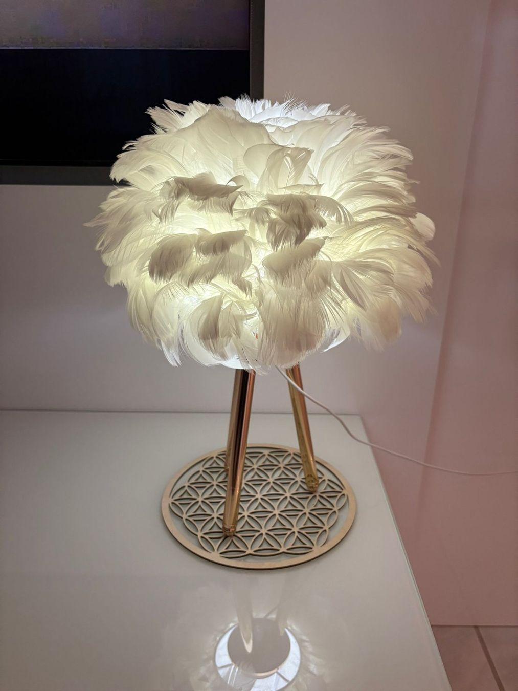 Lampade: Elegante Tischlampe – Usato da Spreitenbach venduto da fmg_h5jj